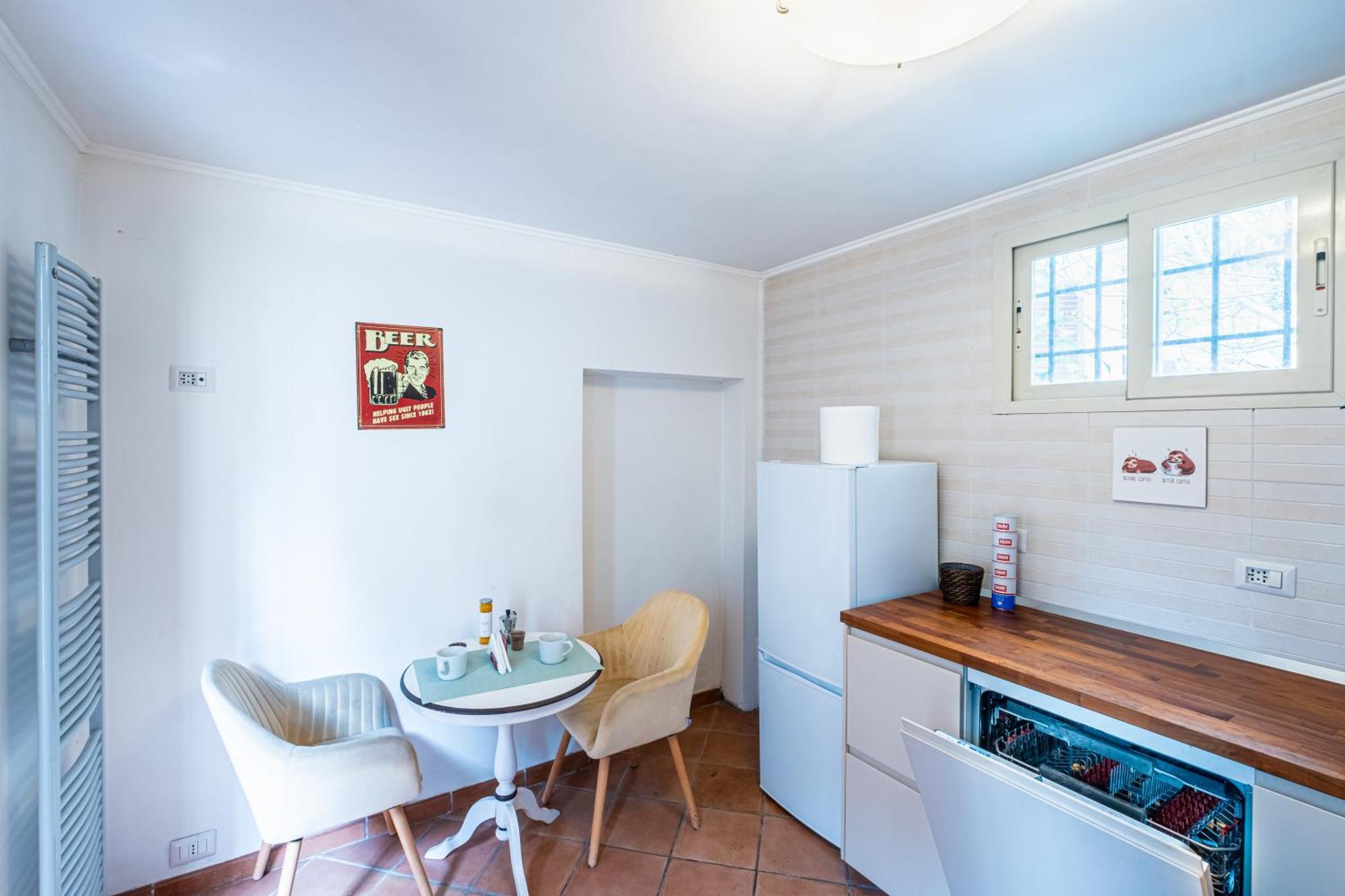 4pax A Ponte Milvio Roma